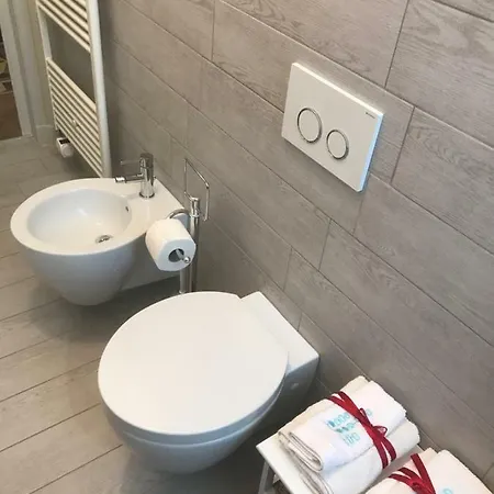 Liberty In Centro Apartment